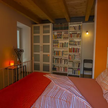 Al Gatto Nero Bed & Breakfast